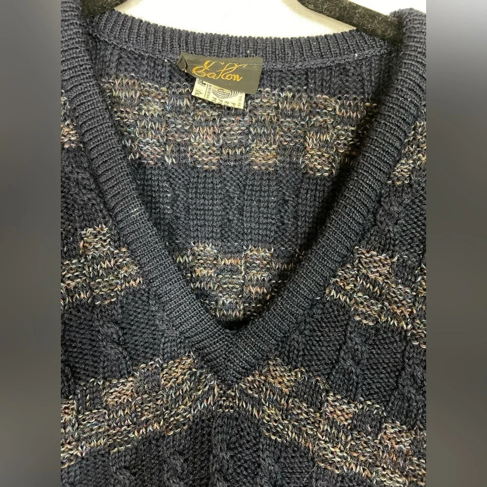 Vintage Eaton Cosby V Neck Pure Wool Knit Sweater Size L Blue - Picture 4 of 10